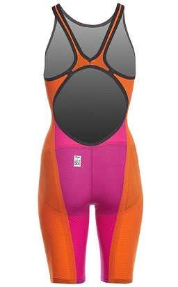 https://web.metroswimshop.com/images/000930_349-Bk.jpg