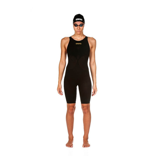 https://web.metroswimshop.com/images/002526553_001_8.jpg