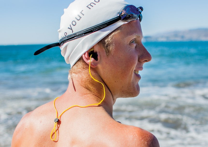 https://web.metroswimshop.com/images/3.25.011_817.jpg