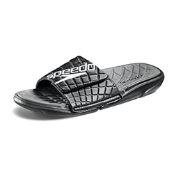 https://web.metroswimshop.com/images/7491165-777.jpg