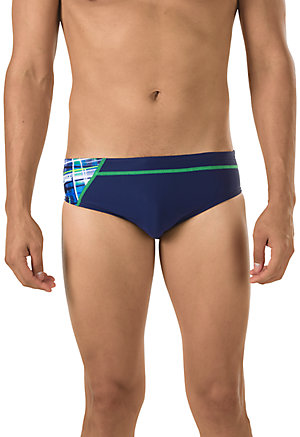 https://web.metroswimshop.com/images/7705707_421.jpg