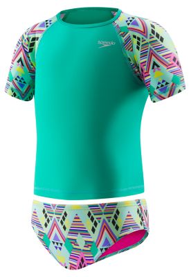 https://web.metroswimshop.com/images/7713703_332.jpg