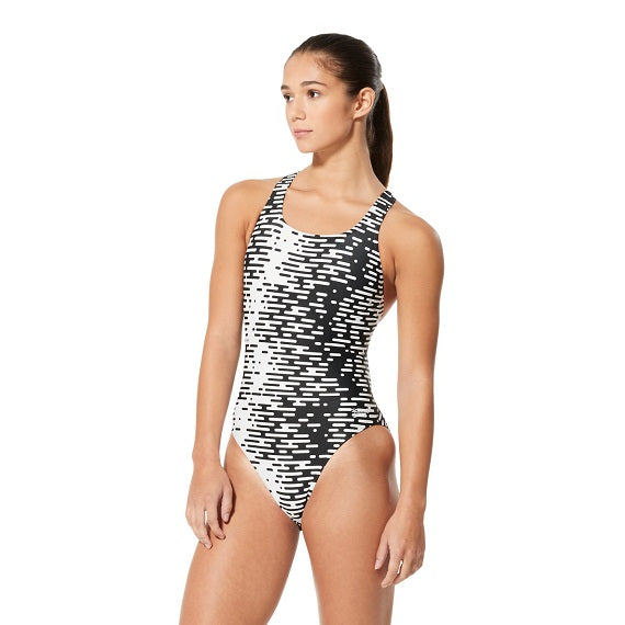 https://web.metroswimshop.com/images/7719942_001.jpg