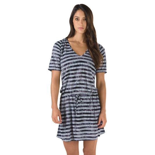 https://web.metroswimshop.com/images/7734039_001.jpg