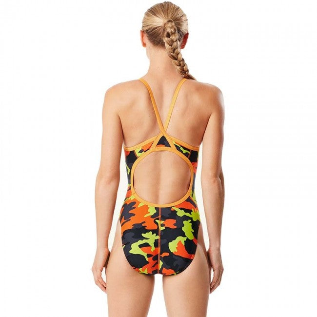 https://web.metroswimshop.com/images/847 back.jpg