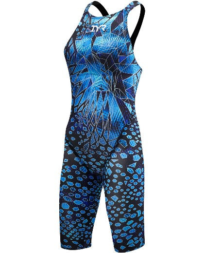 https://web.metroswimshop.com/images/AVFOP6A_308.jpg