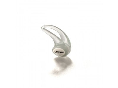 https://web.metroswimshop.com/images/noseclip-clear-hero-lr.jpg